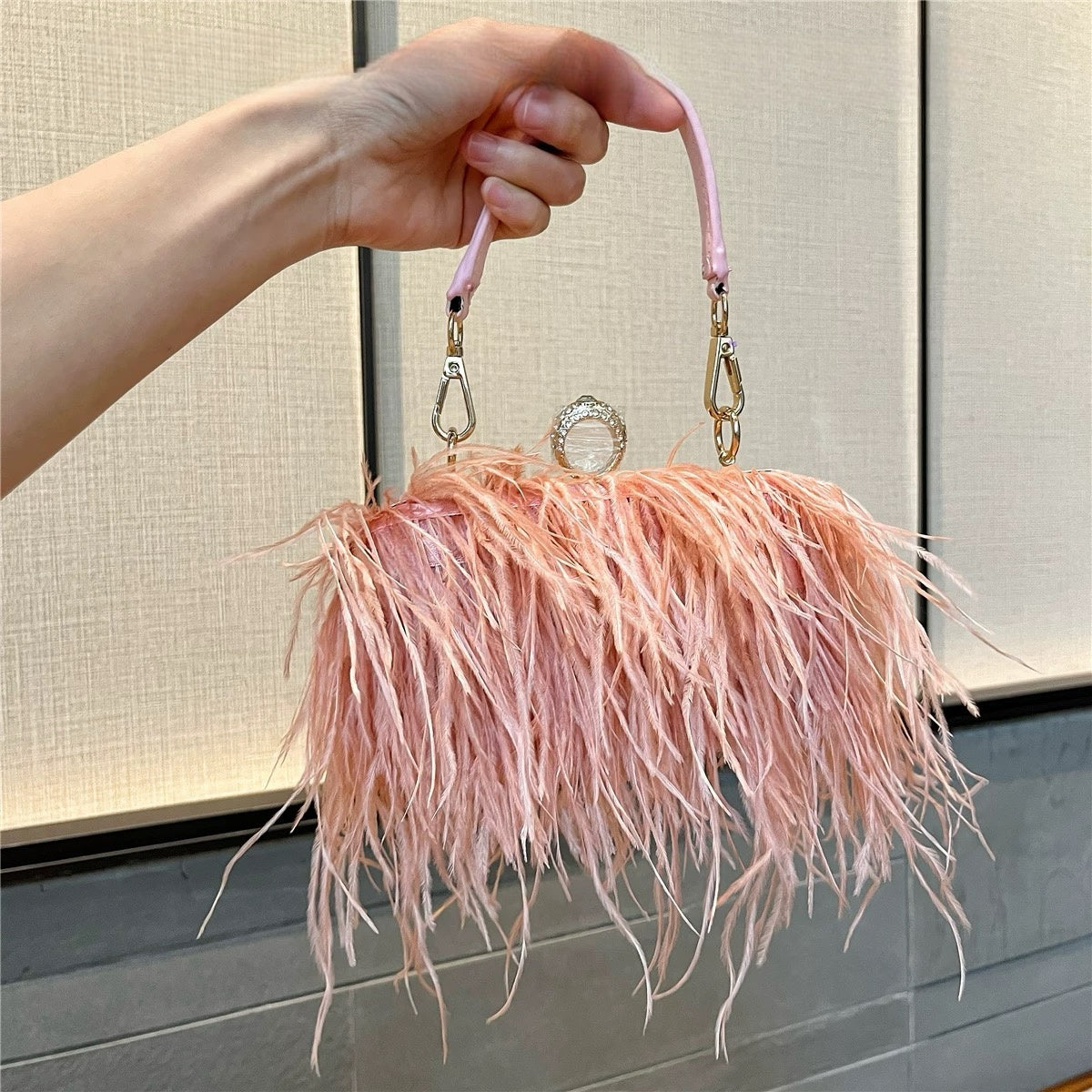 Feather(ostrich)  Handle Bag  (4colour)